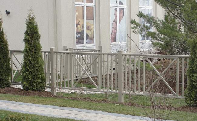 outdoor railing decorations